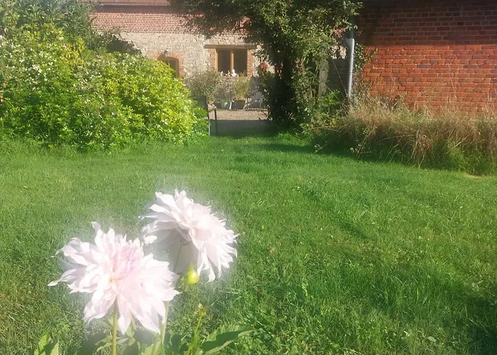 Bed & Breakfast Table D'hotes Anne-marie Et Jean-christophe 3*